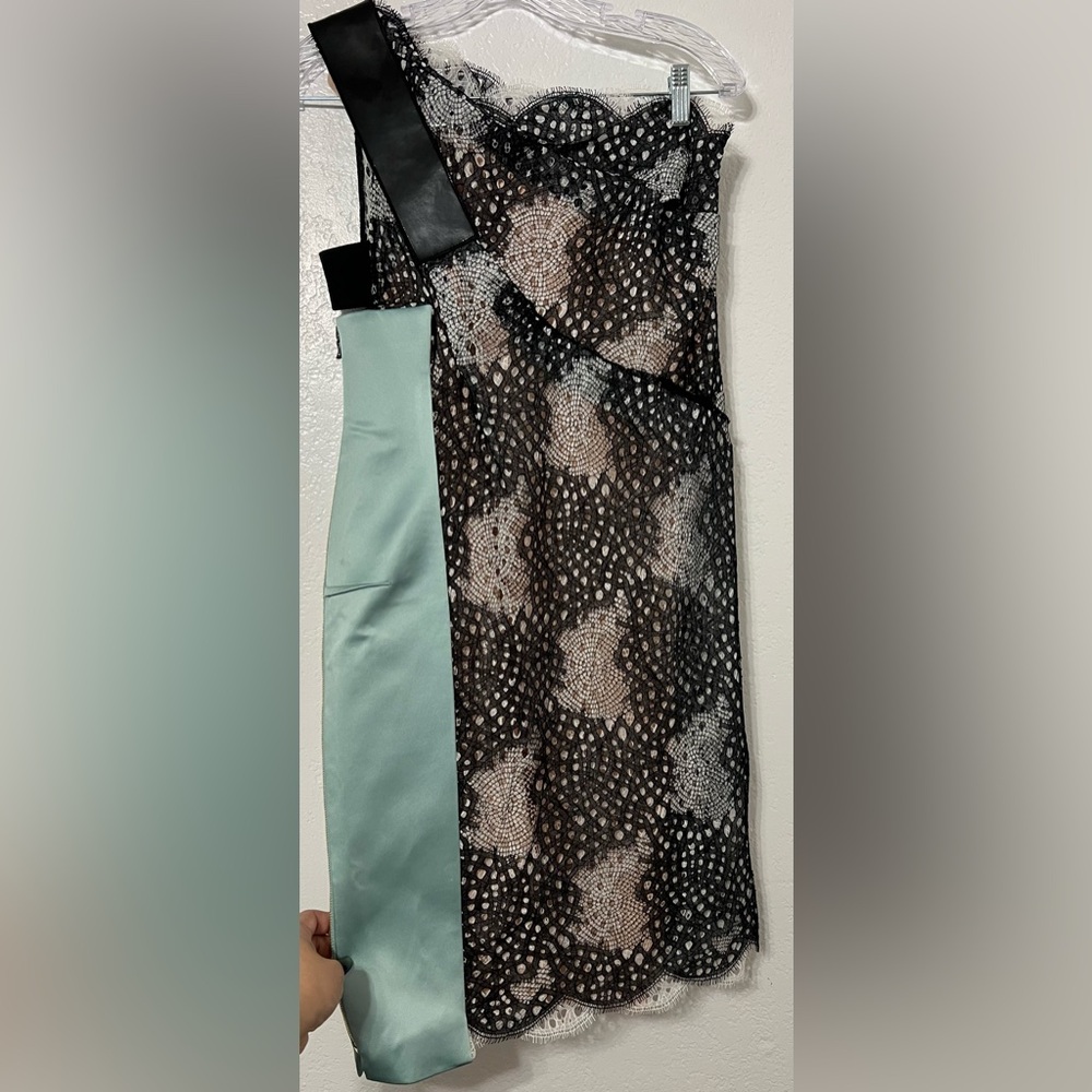 Roland Mouret One-Shoulder Lace Cocktail Dress Black Teal Designer - Picture 4 of 11
